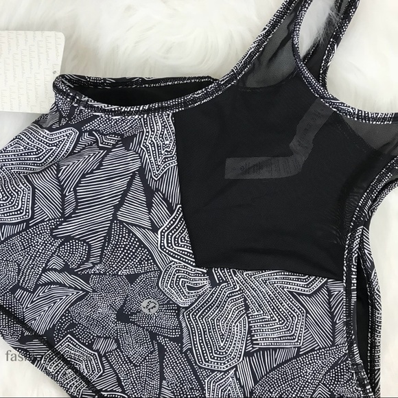 NWT lululemon get it OM bra Dottie tribe - 2 - Picture 6 of 8